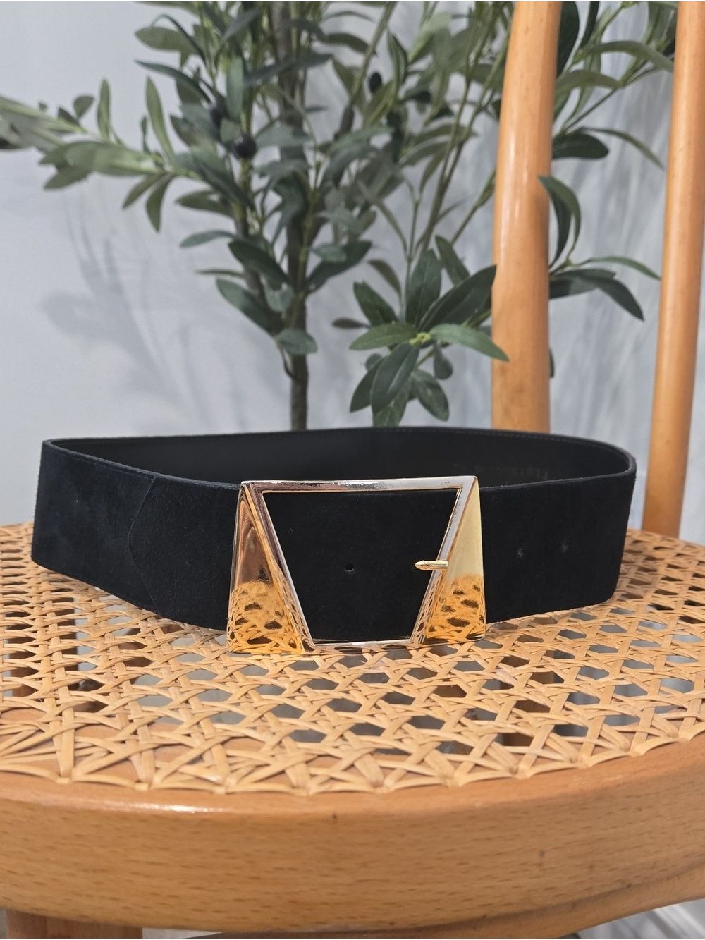 Retro Simon Chang Black Suede Belt with Gold Geometric Buckle